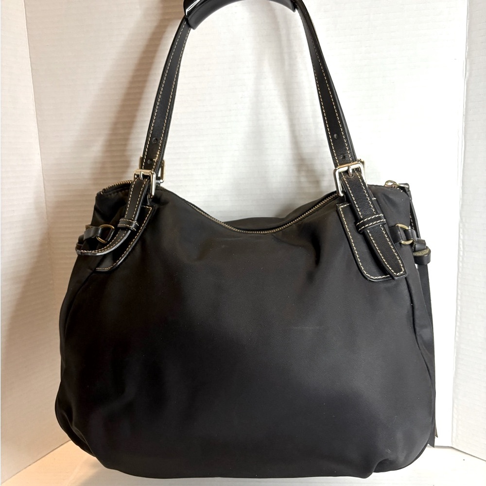 Dooney and Bourke - Picture 2 of 13